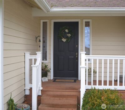 15718 Topaz Drive SE, Yelm, WA 98597 - Photo 2