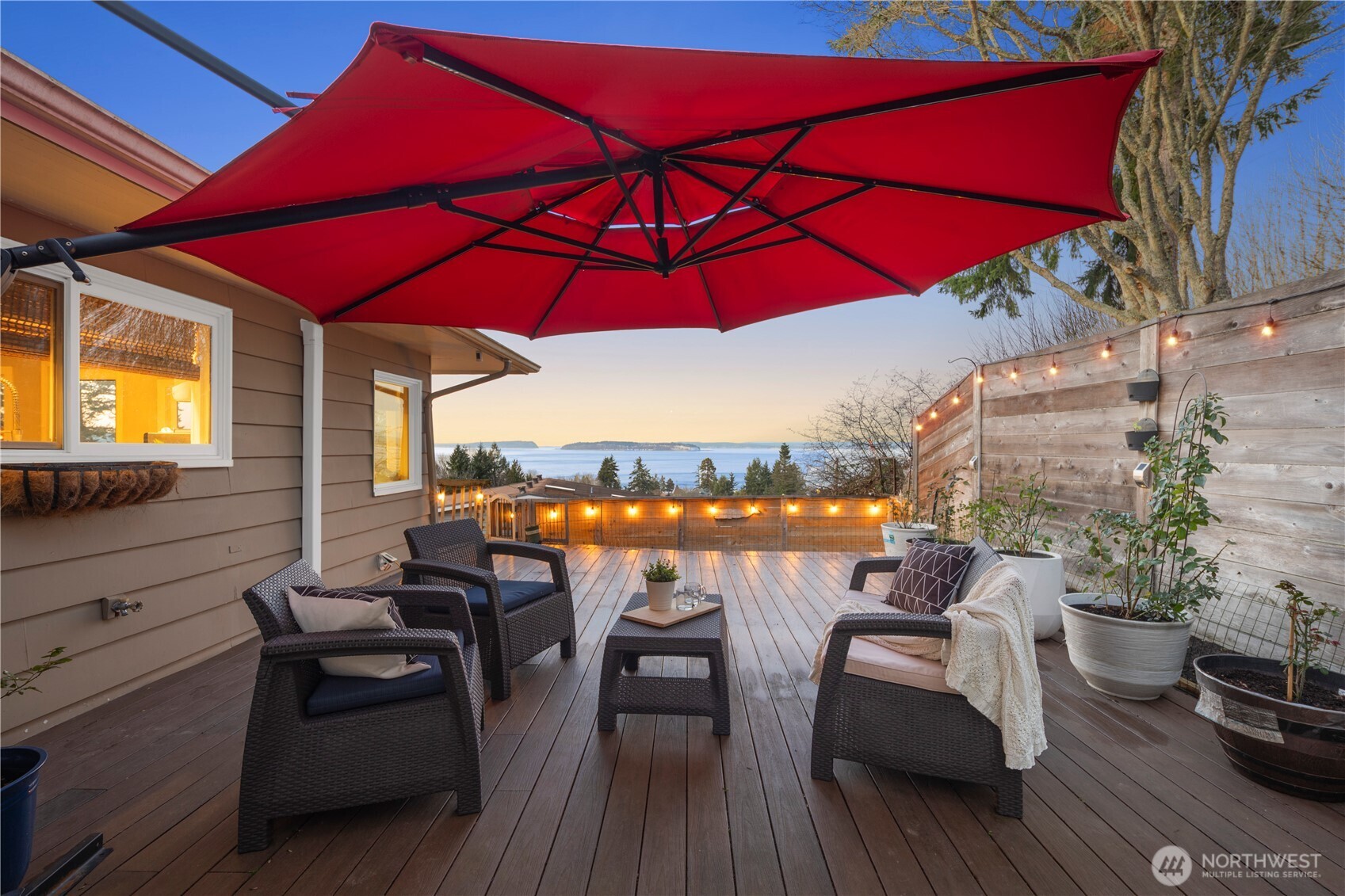 612 Park Avenue , Mukilteo, WA 98275-1920