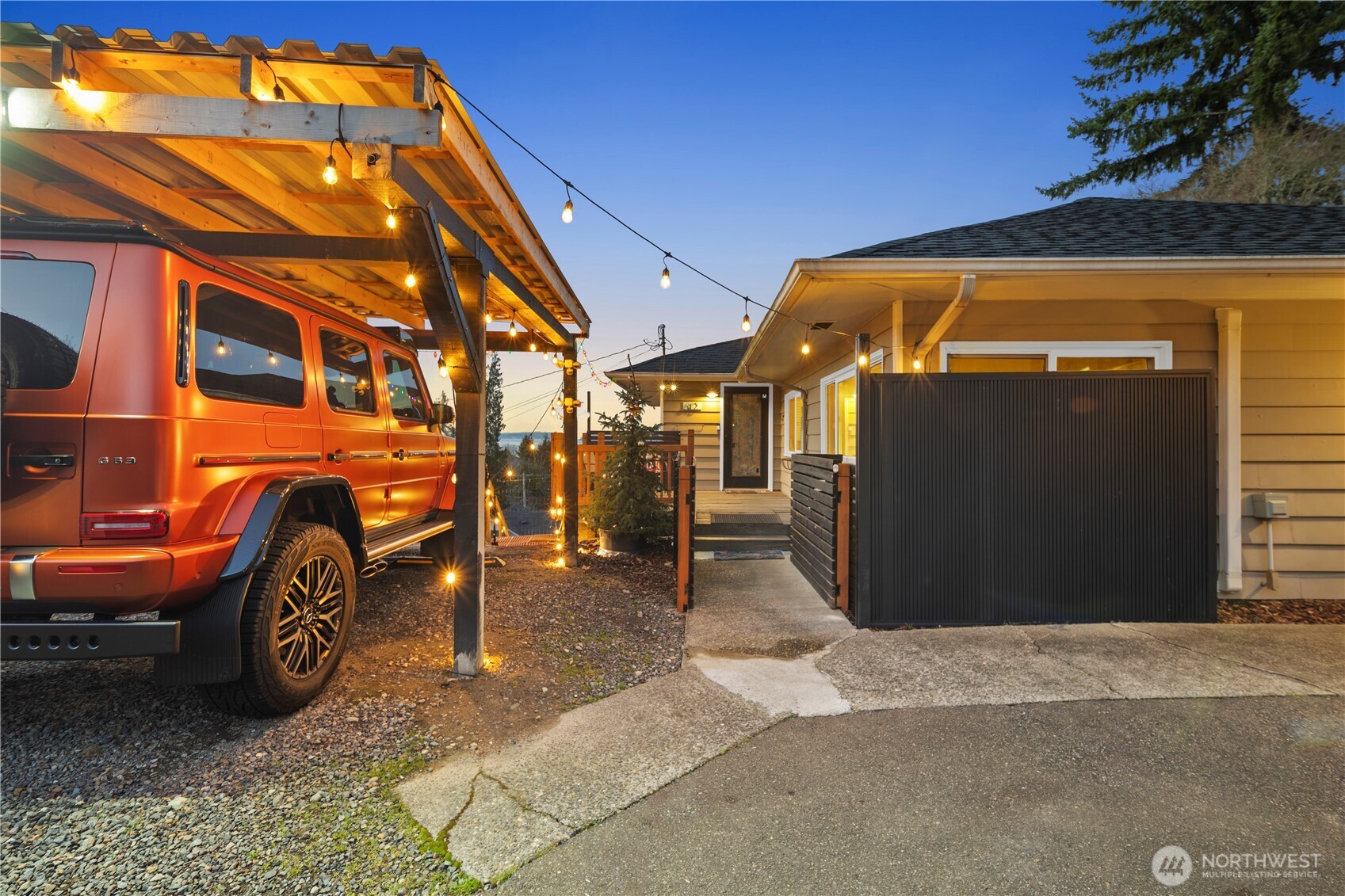 612 Park Avenue , Mukilteo, WA 98275-1920