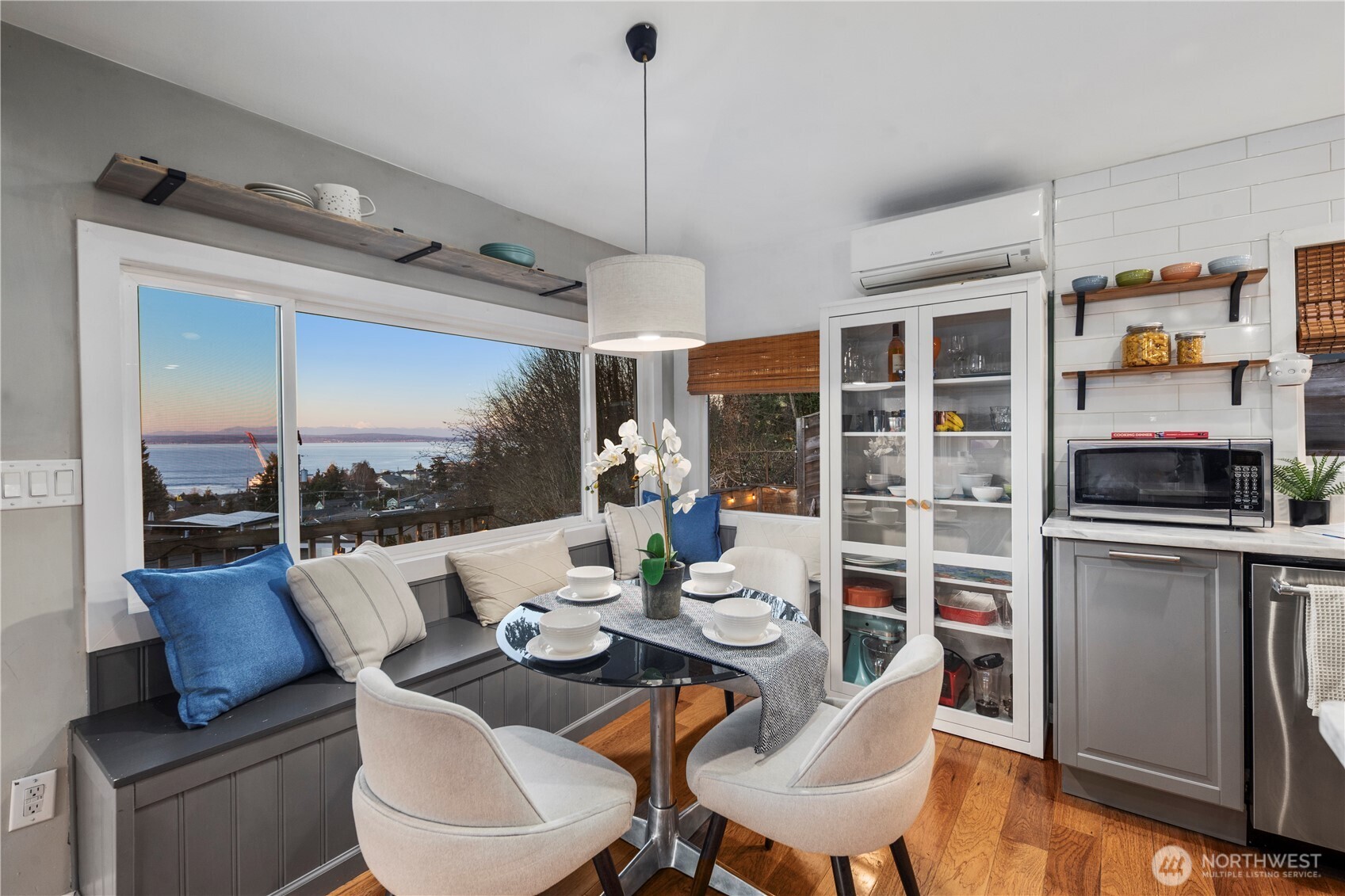 612 Park Avenue , Mukilteo, WA 98275-1920