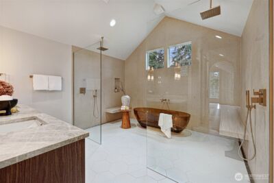 8217 22nd Place NE, Seattle, WA 98115 - Photo 22