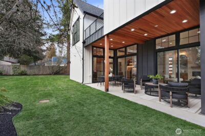 8217 22nd Place NE, Seattle, WA 98115 - Photo 35