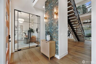 8217 22nd Place NE, Seattle, WA 98115 - Photo 4