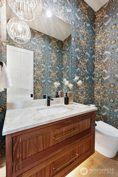 8217 22nd Place NE, Seattle, WA 98115 - Photo 8