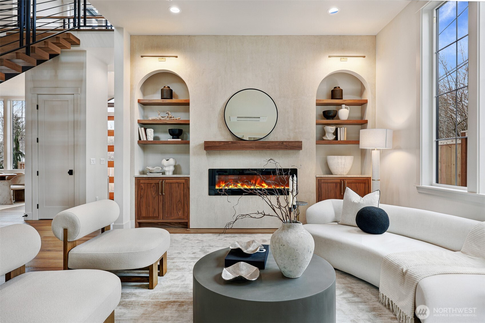 8217 22nd Place NE, Seattle, WA 98115