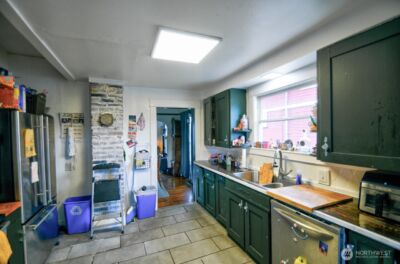 1017 S 48th Street , Tacoma, WA 98408 - Photo 8