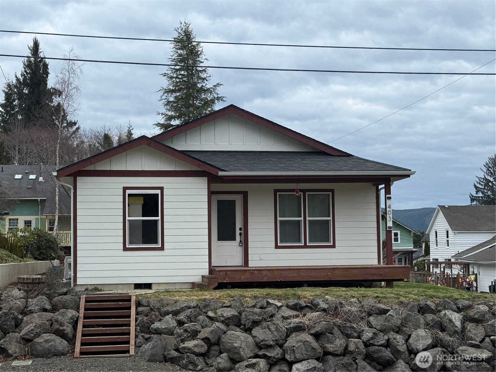 403 A Street , South Bend, WA 98586