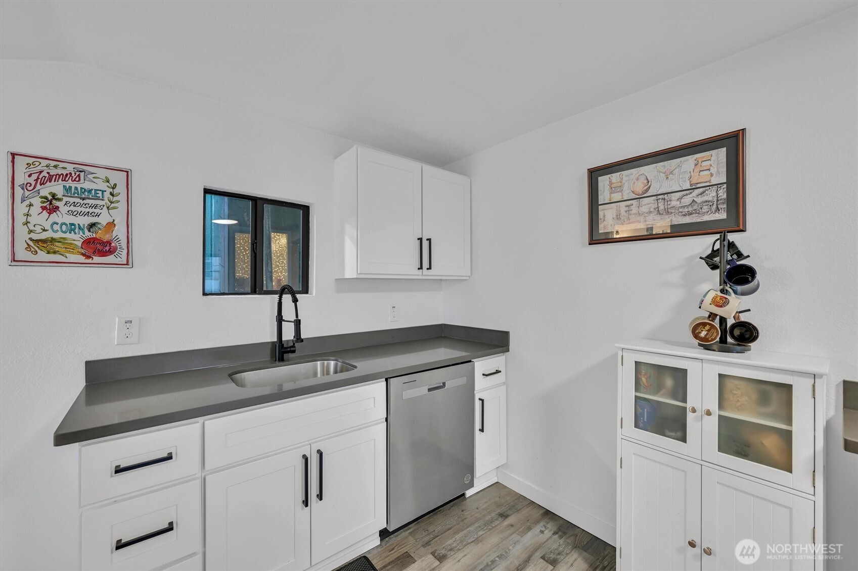 6004 S Lawrence Street , Tacoma, WA 98409