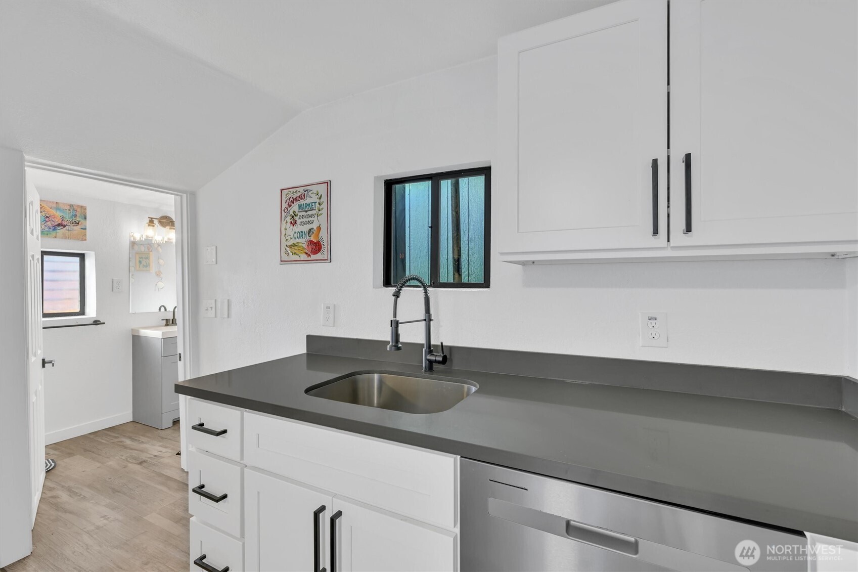 6004 S Lawrence Street , Tacoma, WA 98409