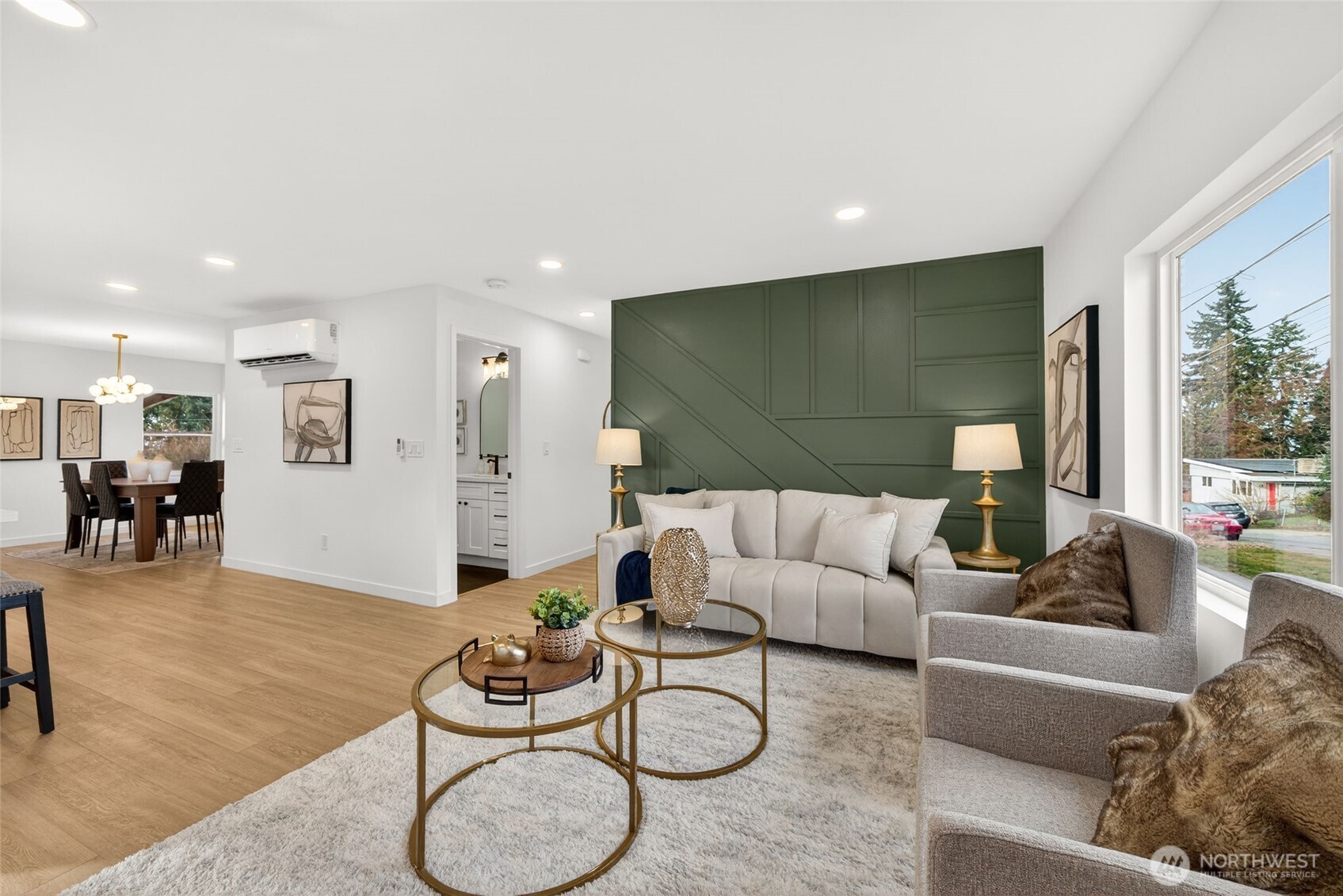 2311 NE 6th Place , Renton, WA 98056-3605