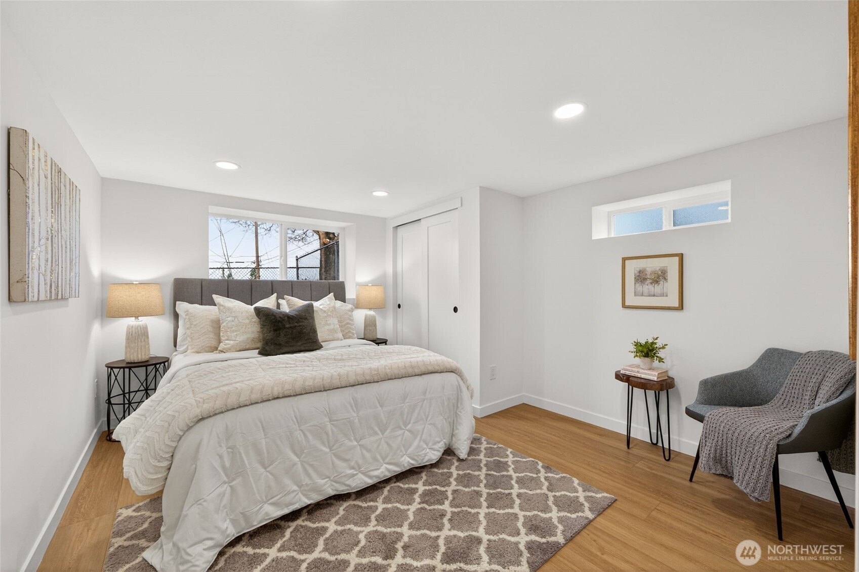 2311 NE 6th Place , Renton, WA 98056-3605