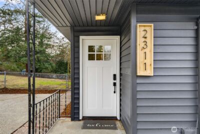 2311 NE 6th Place , Renton, WA 98056-3605 - Photo 3