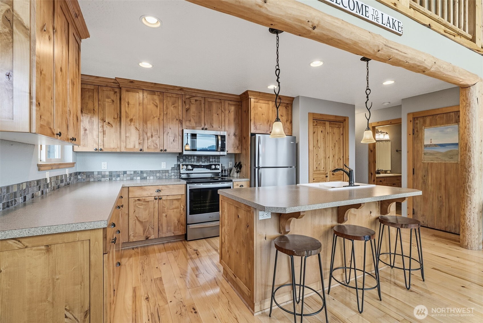 101 Lighthouse Lane , Mossyrock, WA 98564