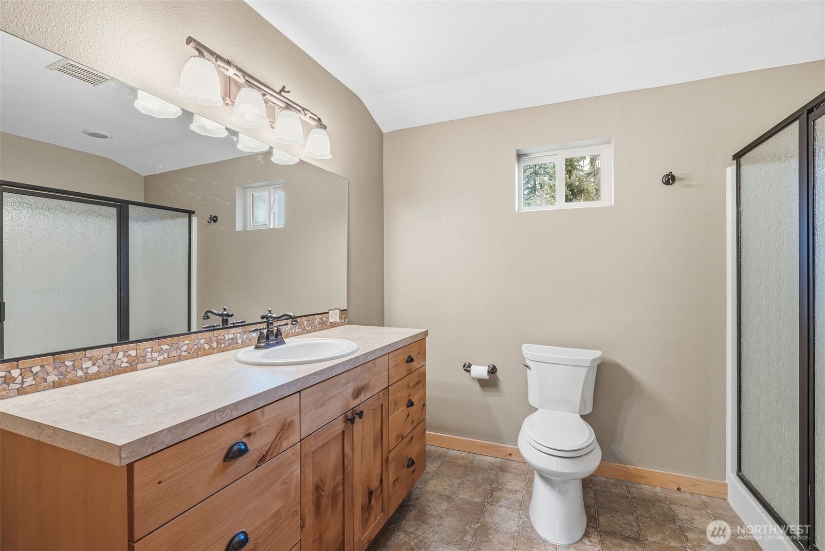 101 Lighthouse Lane , Mossyrock, WA 98564