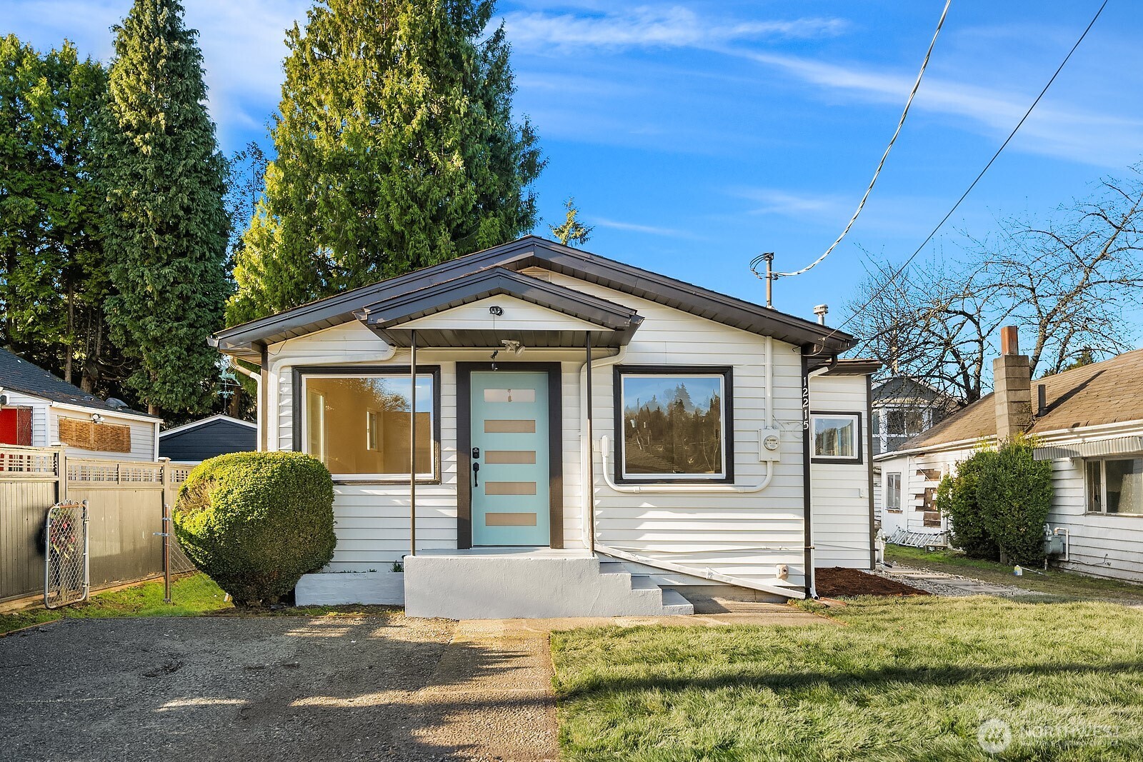 12215 44th Avenue S, Tukwila, WA 98178
