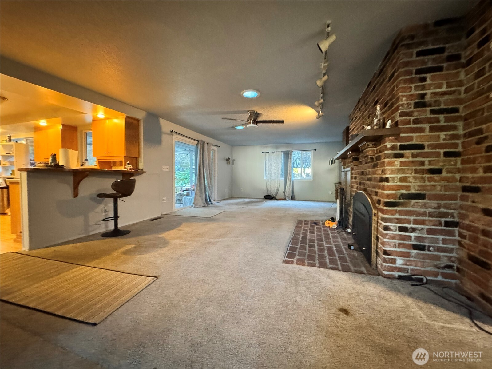 13801 Dana Lane E, Puyallup, WA 98373