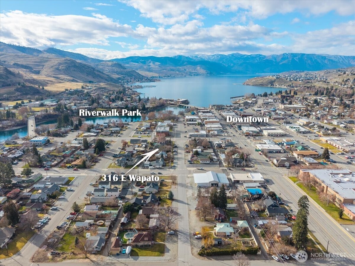 316 E Wapato Avenue #1, Chelan, WA 98816