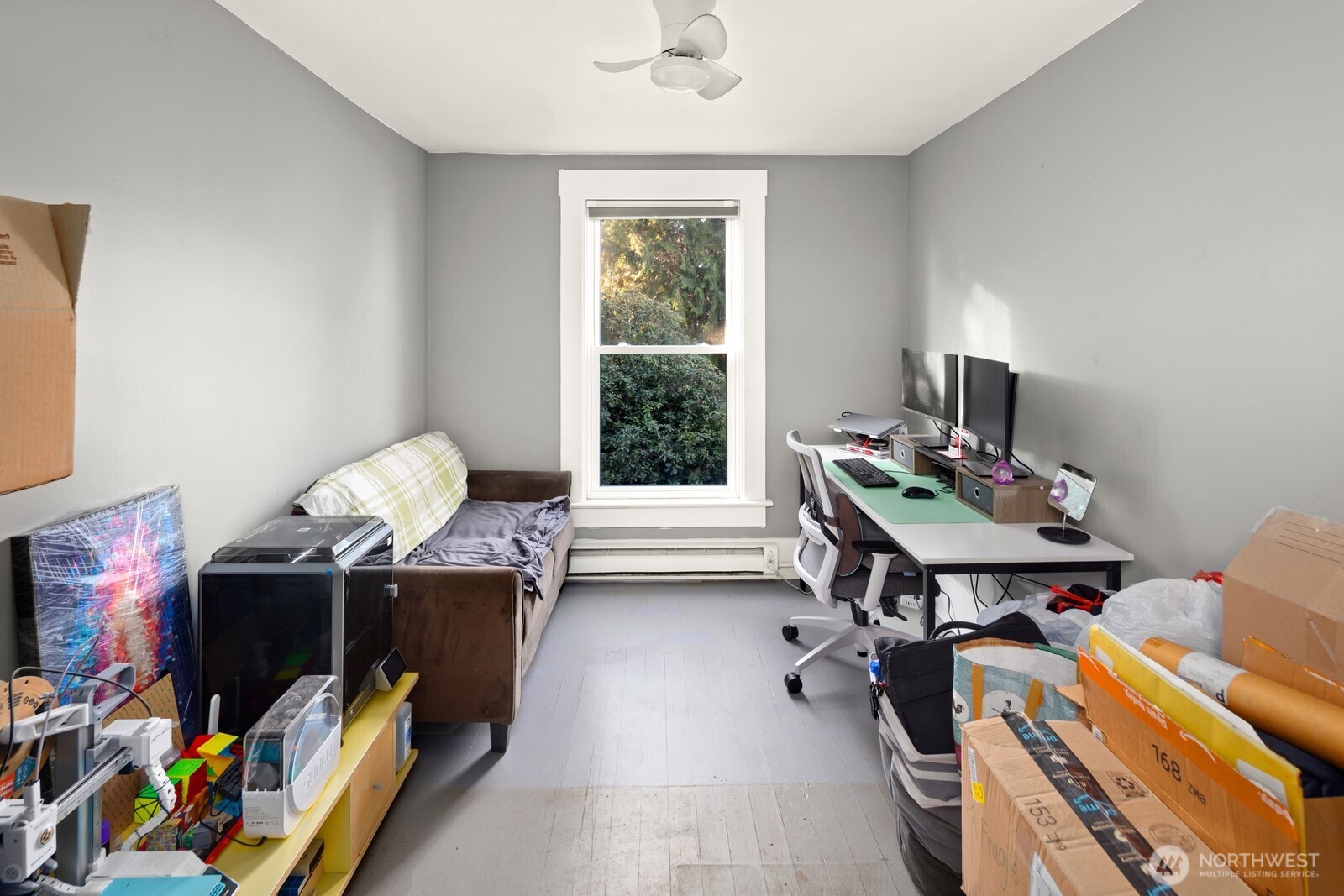 2011 E James Street , Seattle, WA 98122