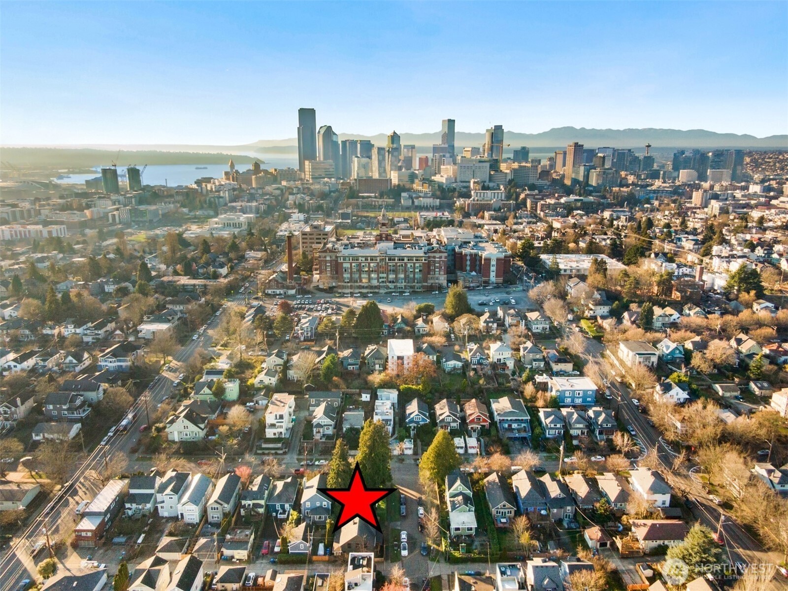 2011 E James Street , Seattle, WA 98122