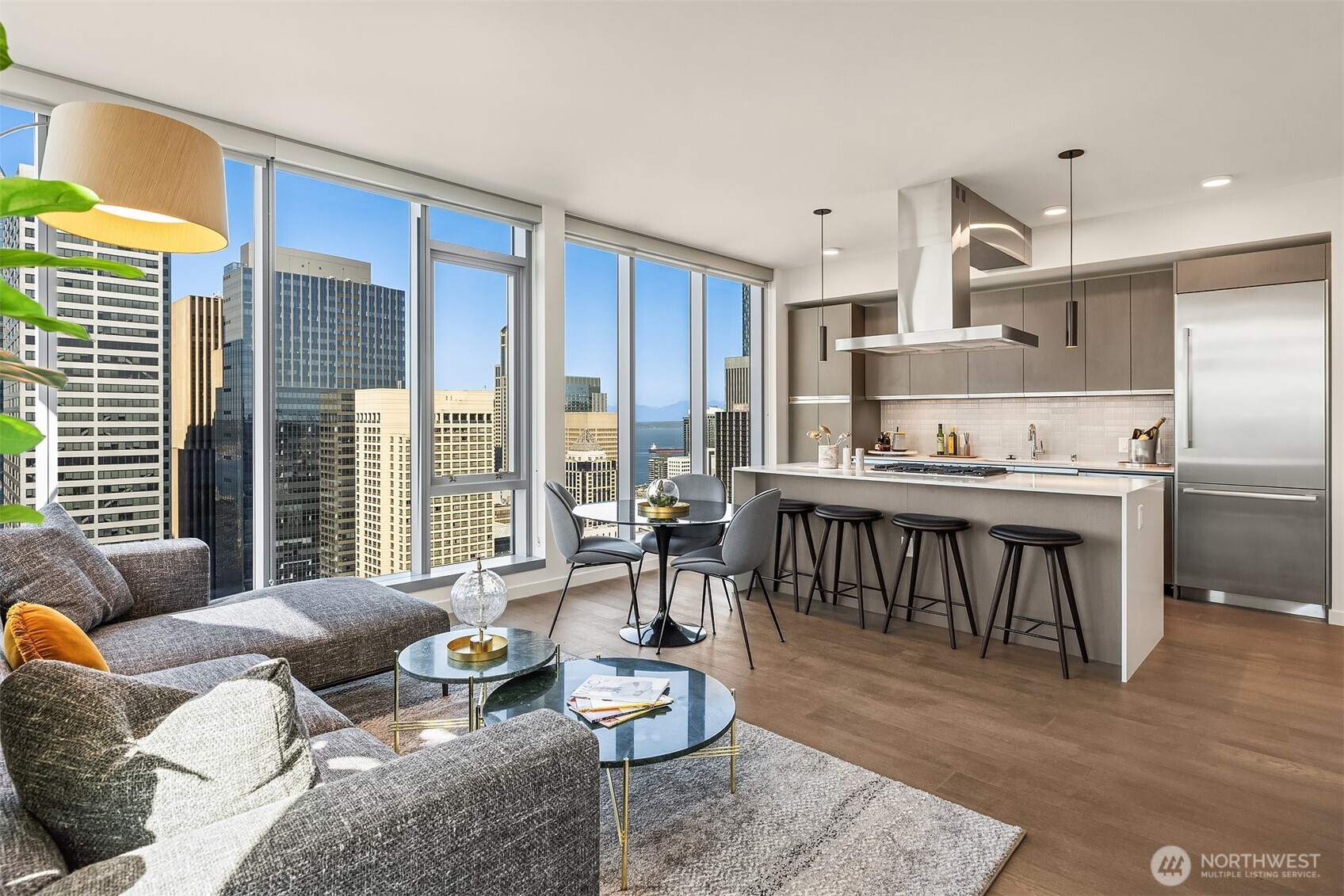 800 Columbia Street #2808, Seattle, WA 98104