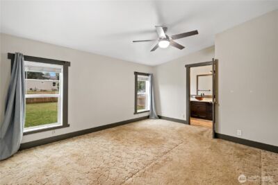 13025 212th Avenue Ct E, Bonney Lake, WA 98391 - Photo 18