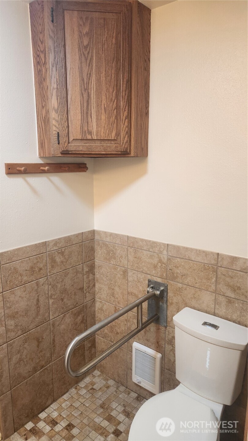 1926 Monroe Avenue , Everett, WA 98203