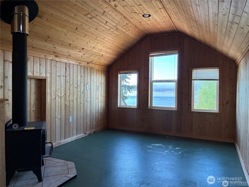 4957 Scurlock Road , Freeland, WA 98249