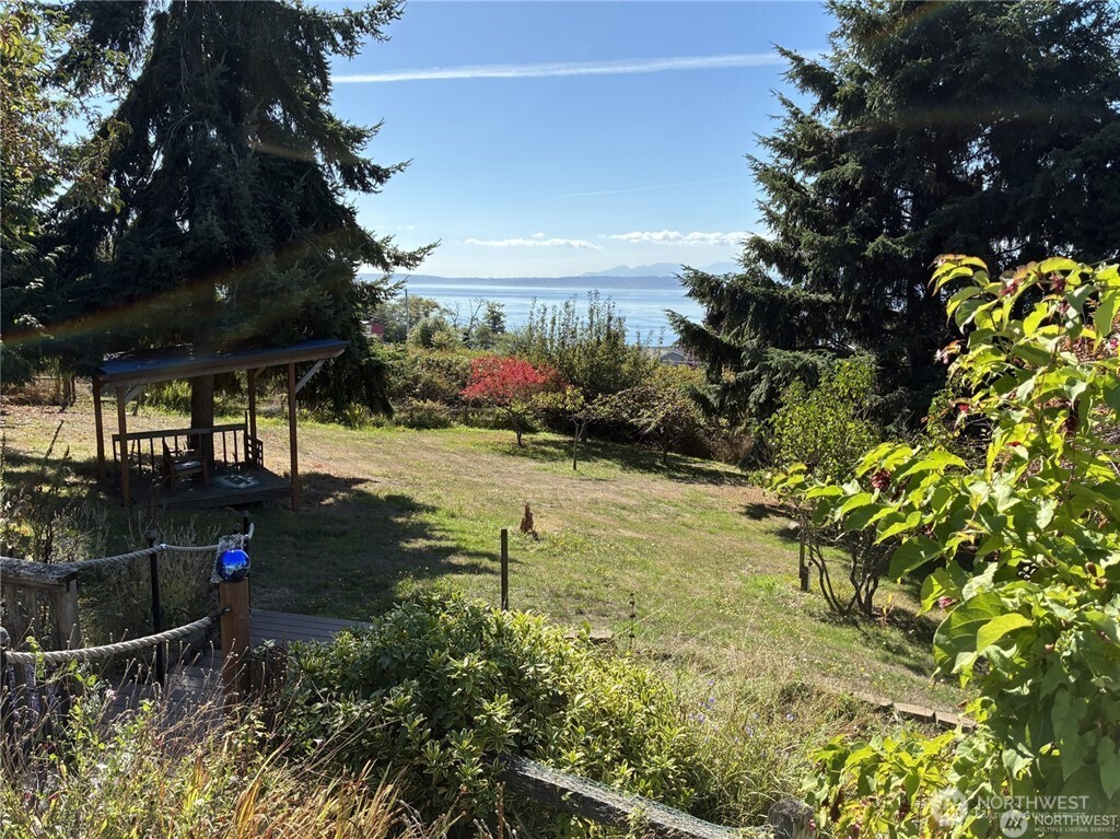 4957 Scurlock Road , Freeland, WA 98249