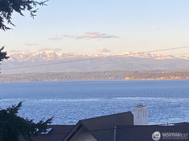 4957 Scurlock Road , Freeland, WA 98249