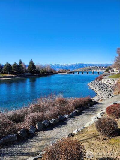 407 E Okanogan Avenue , Chelan, WA 98816 - Photo 25