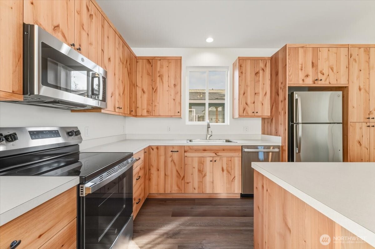 407 E Okanogan Avenue , Chelan, WA 98816