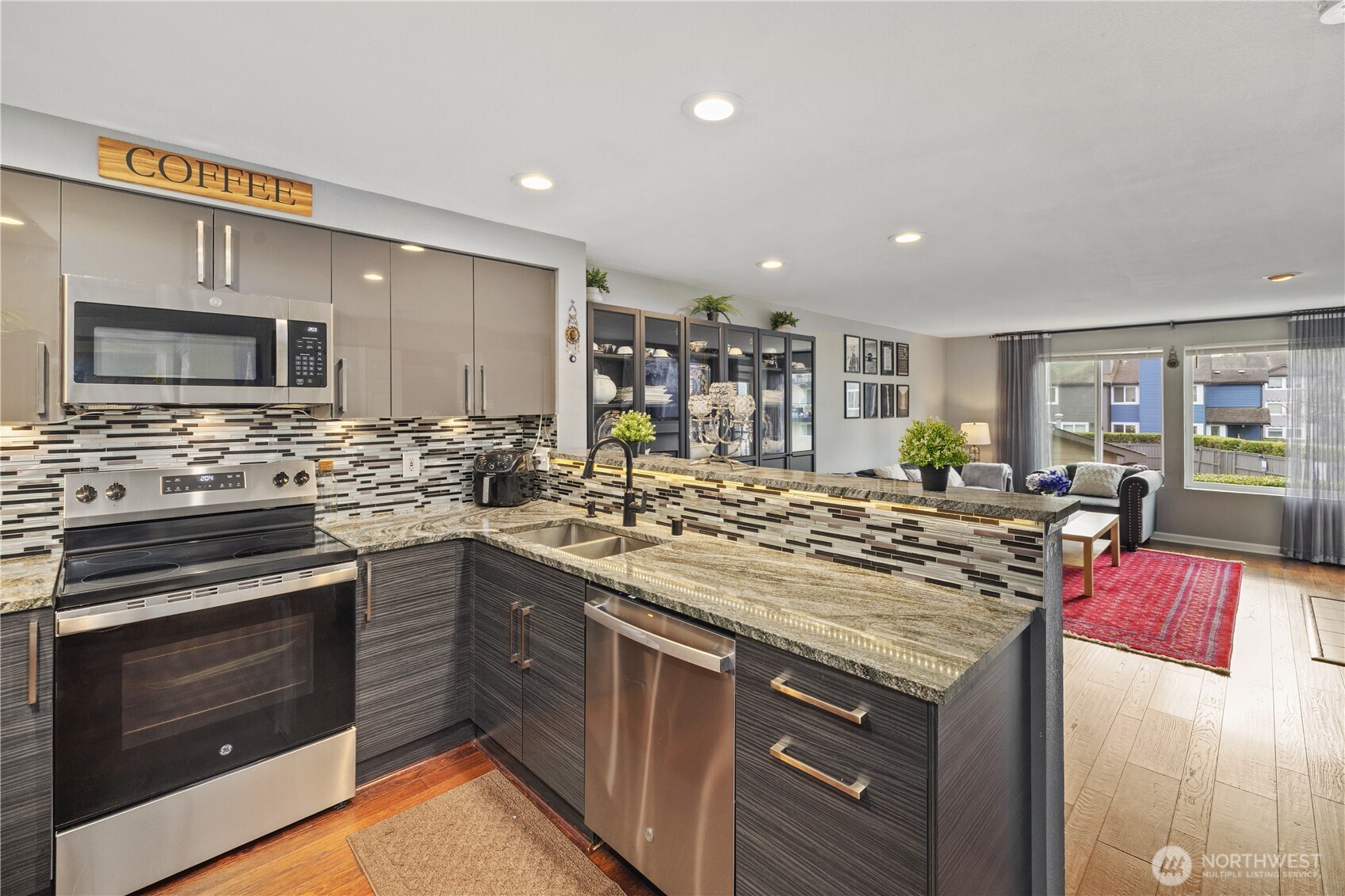 26205 116th Avenue SE #A-203, Kent, WA 98030