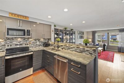 26205 116th Avenue SE #A-203, Kent, WA 98030