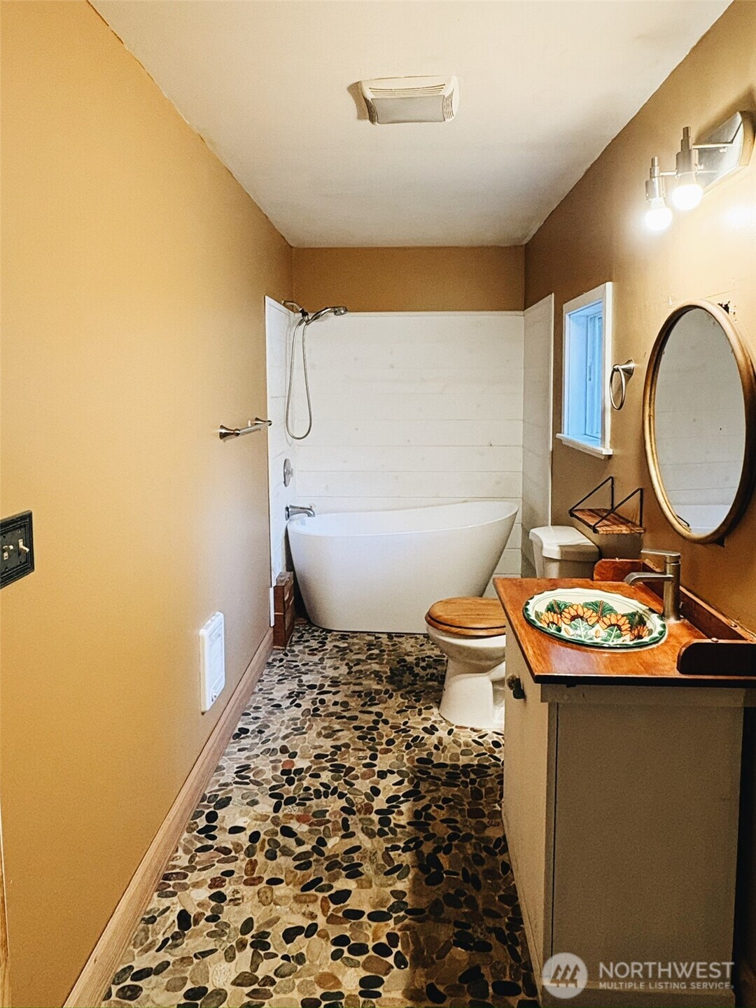 3257 E Harbor Road , Langley, WA 98260