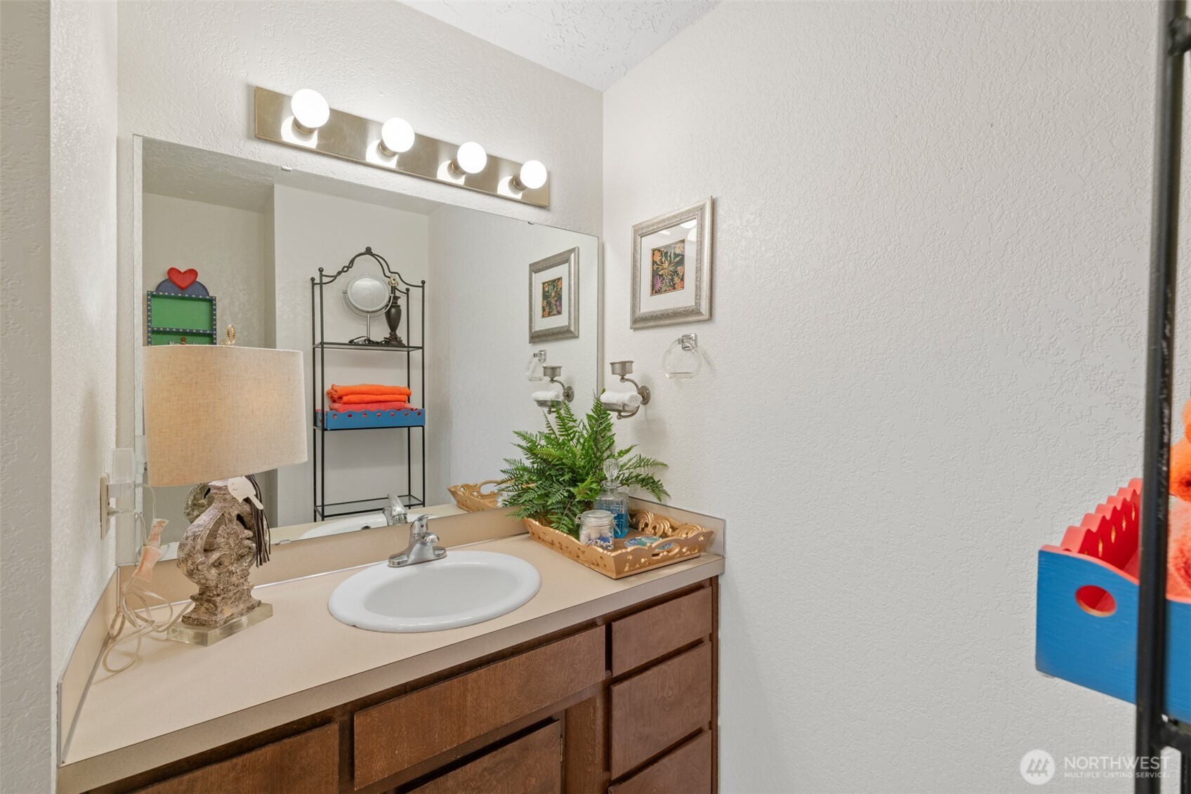 844 N Canterbury Court , Sequim, WA 98382