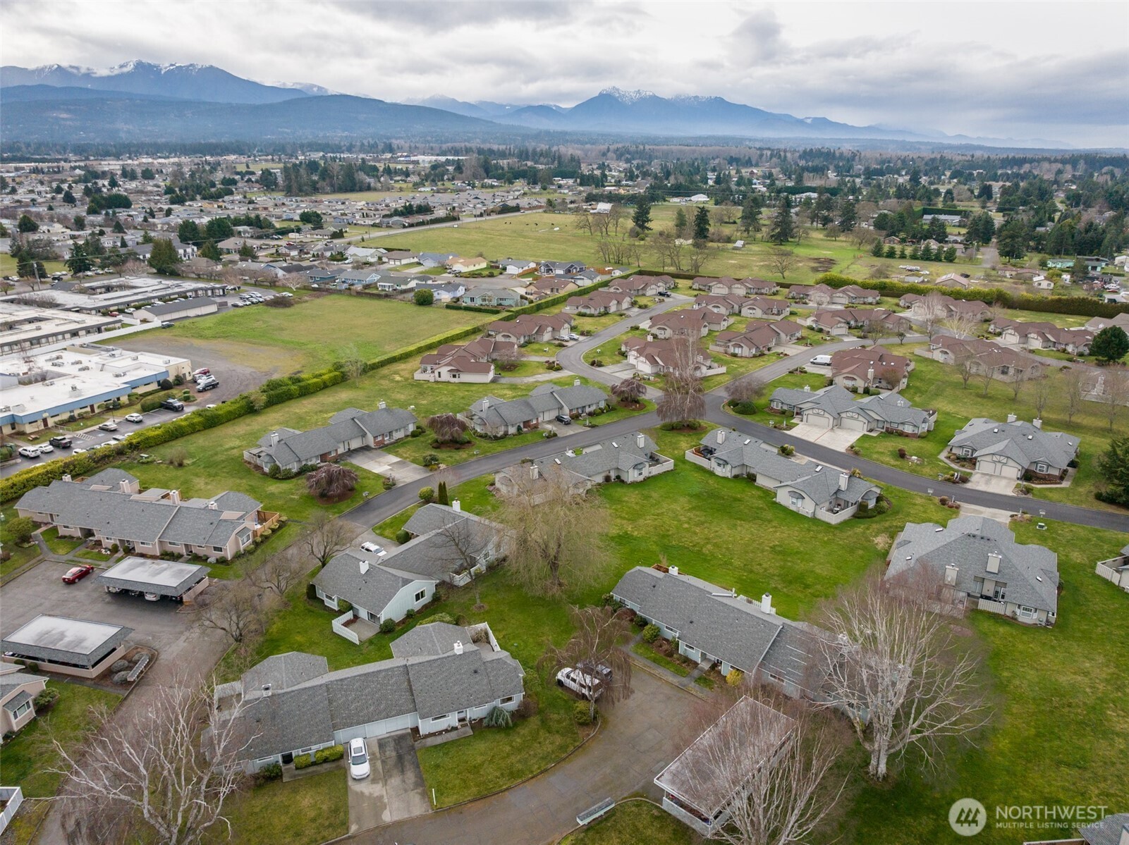 844 N Canterbury Court , Sequim, WA 98382