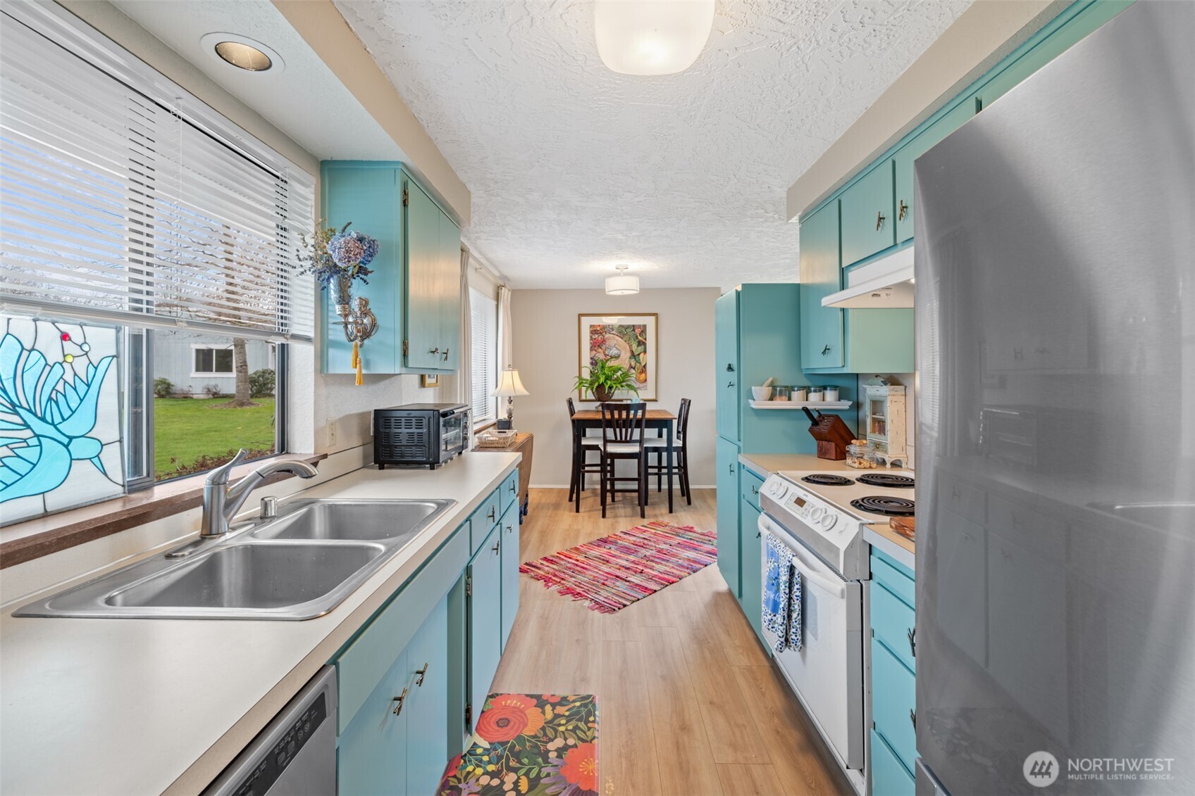 844 N Canterbury Court , Sequim, WA 98382