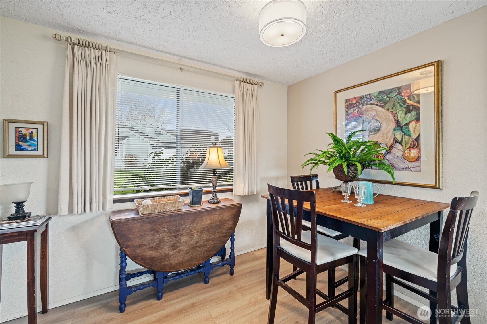 844 N Canterbury Court , Sequim, WA 98382