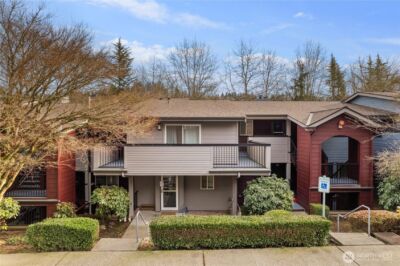 15805 Waynita Way NE #D204, Bothell, WA 98011