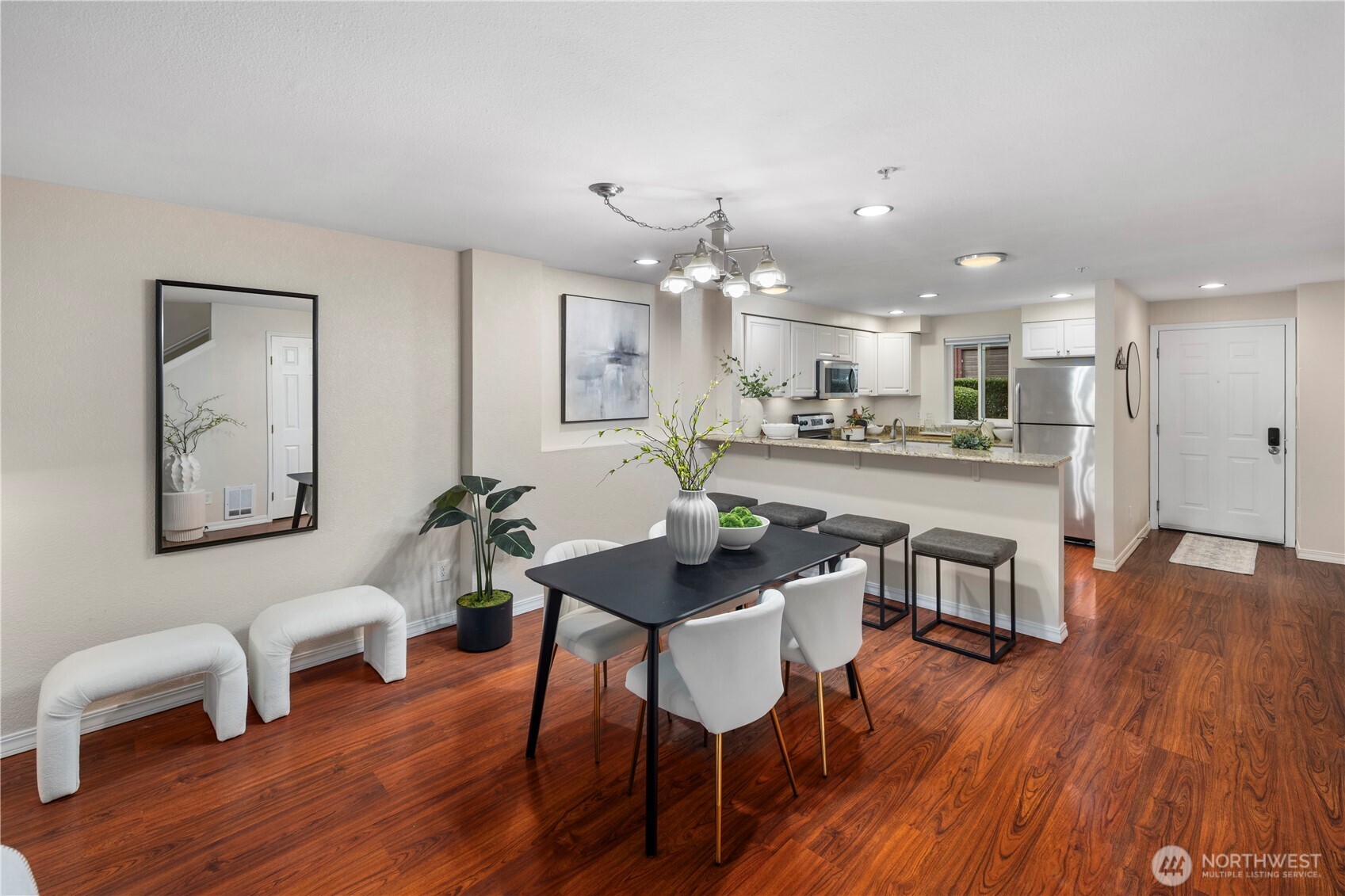 15805 Waynita Way NE #D204, Bothell, WA 98011