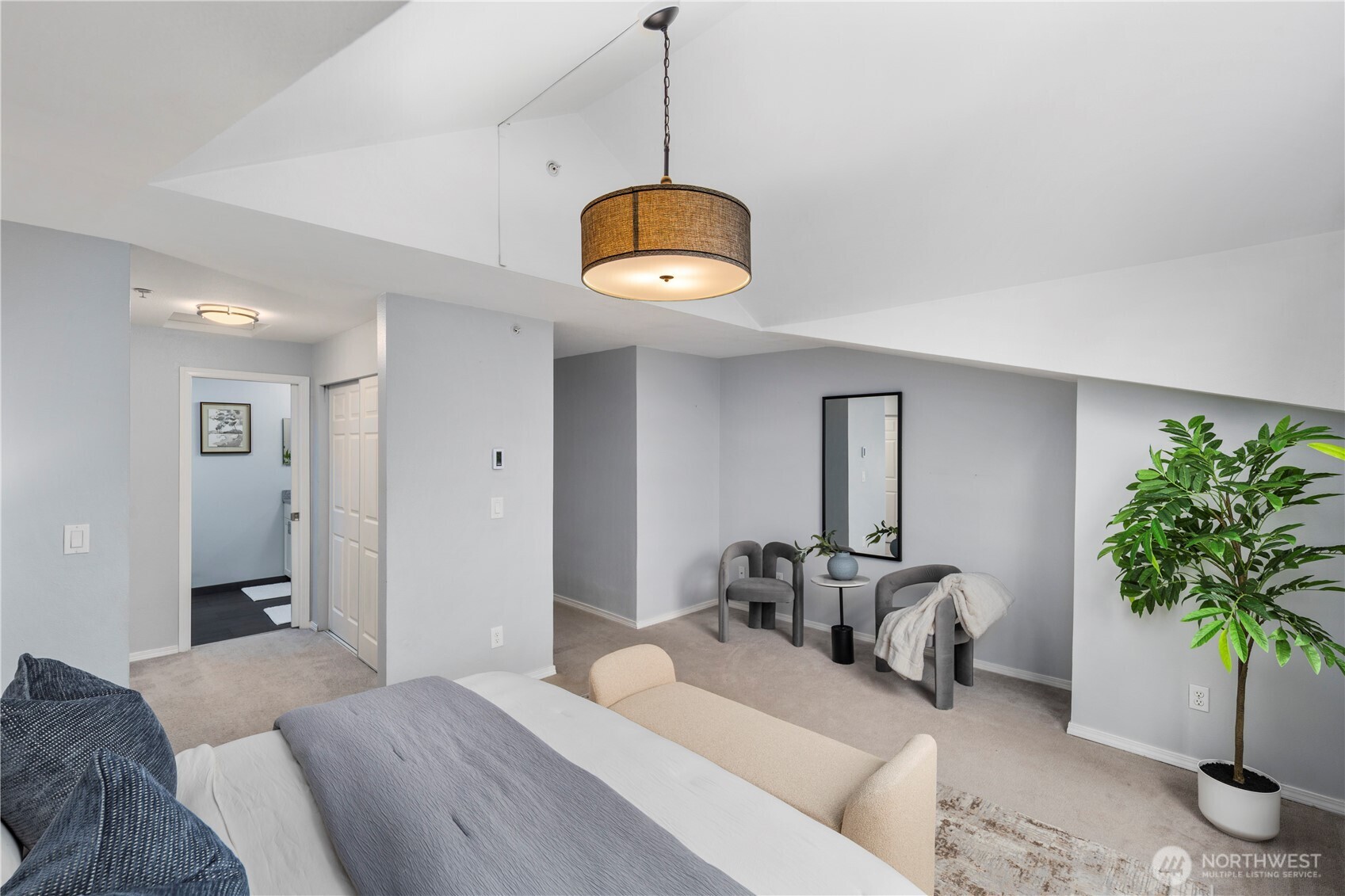 15805 Waynita Way NE #D204, Bothell, WA 98011