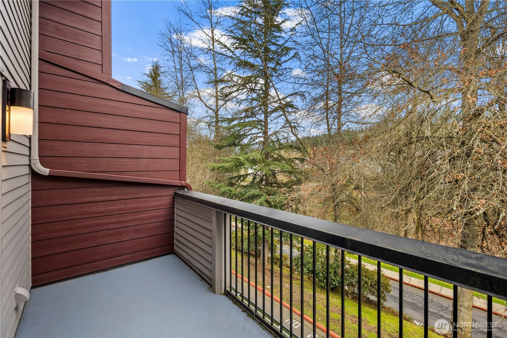 15805 Waynita Way NE #D204, Bothell, WA 98011