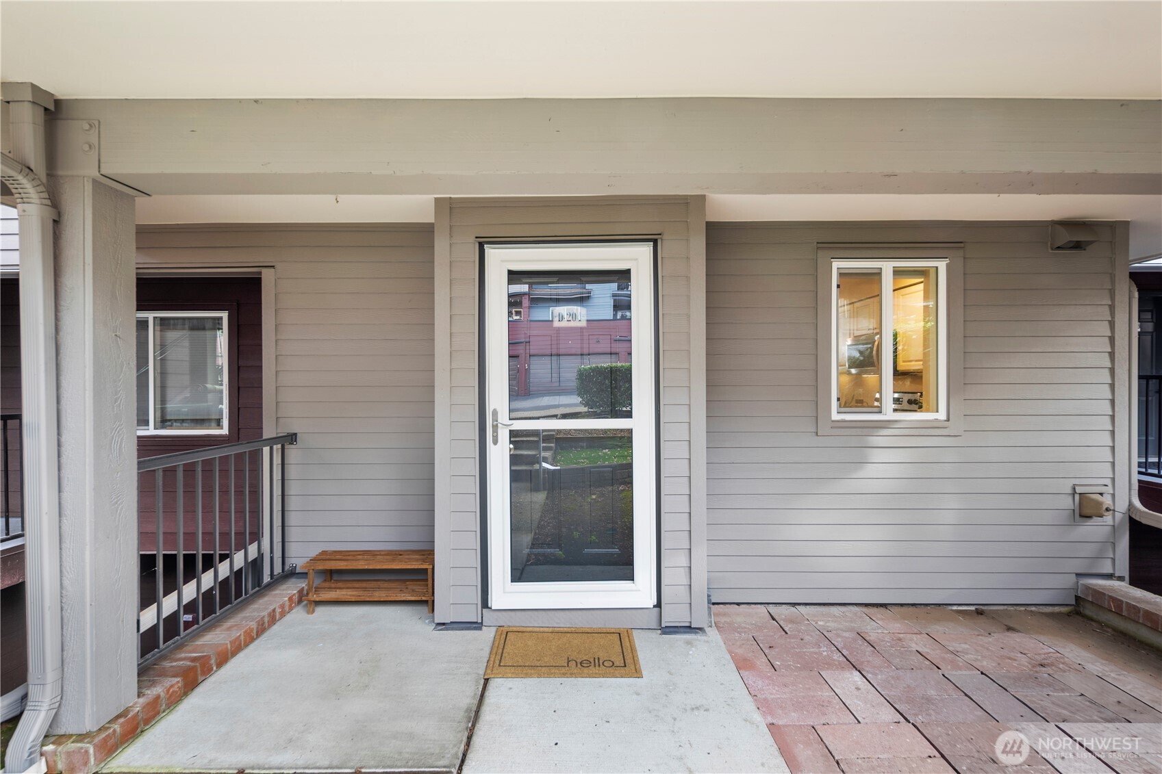 15805 Waynita Way NE #D204, Bothell, WA 98011