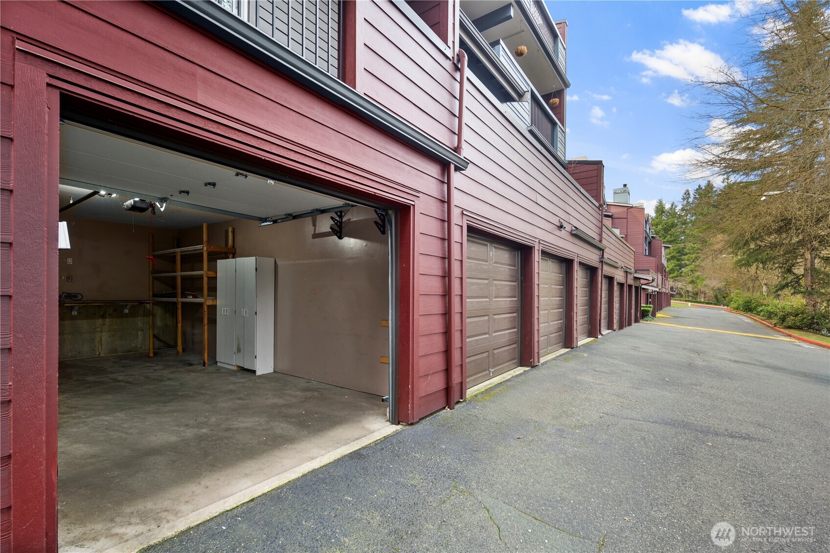 15805 Waynita Way NE #D204, Bothell, WA 98011
