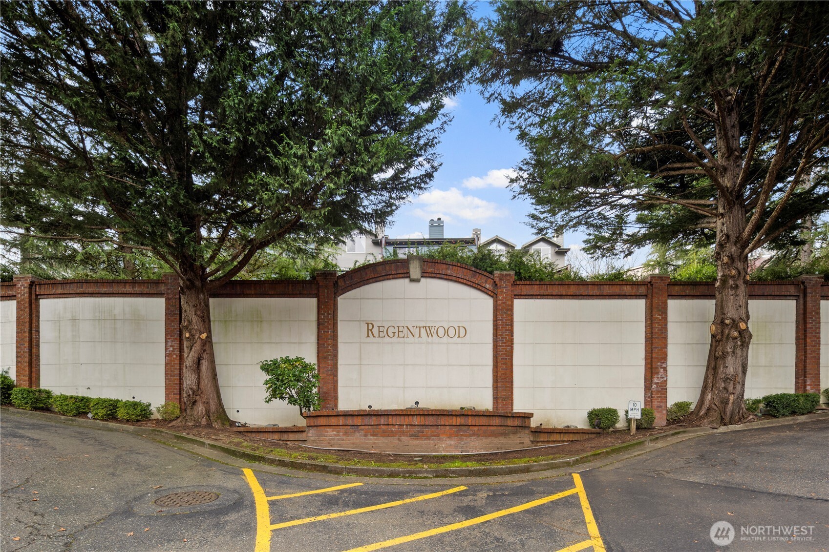 15805 Waynita Way NE #D204, Bothell, WA 98011