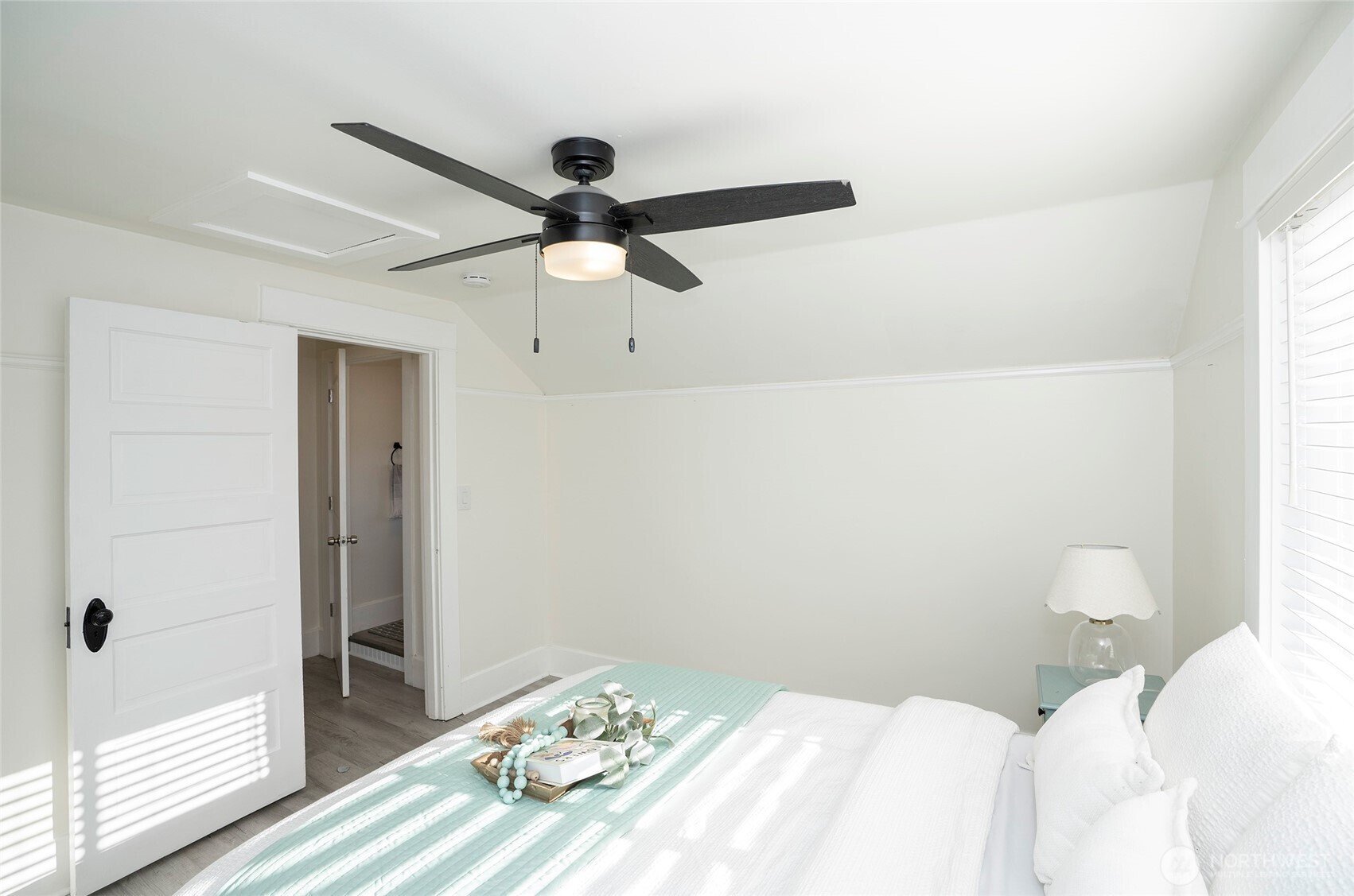 624 N State Street , Tacoma, WA 98403