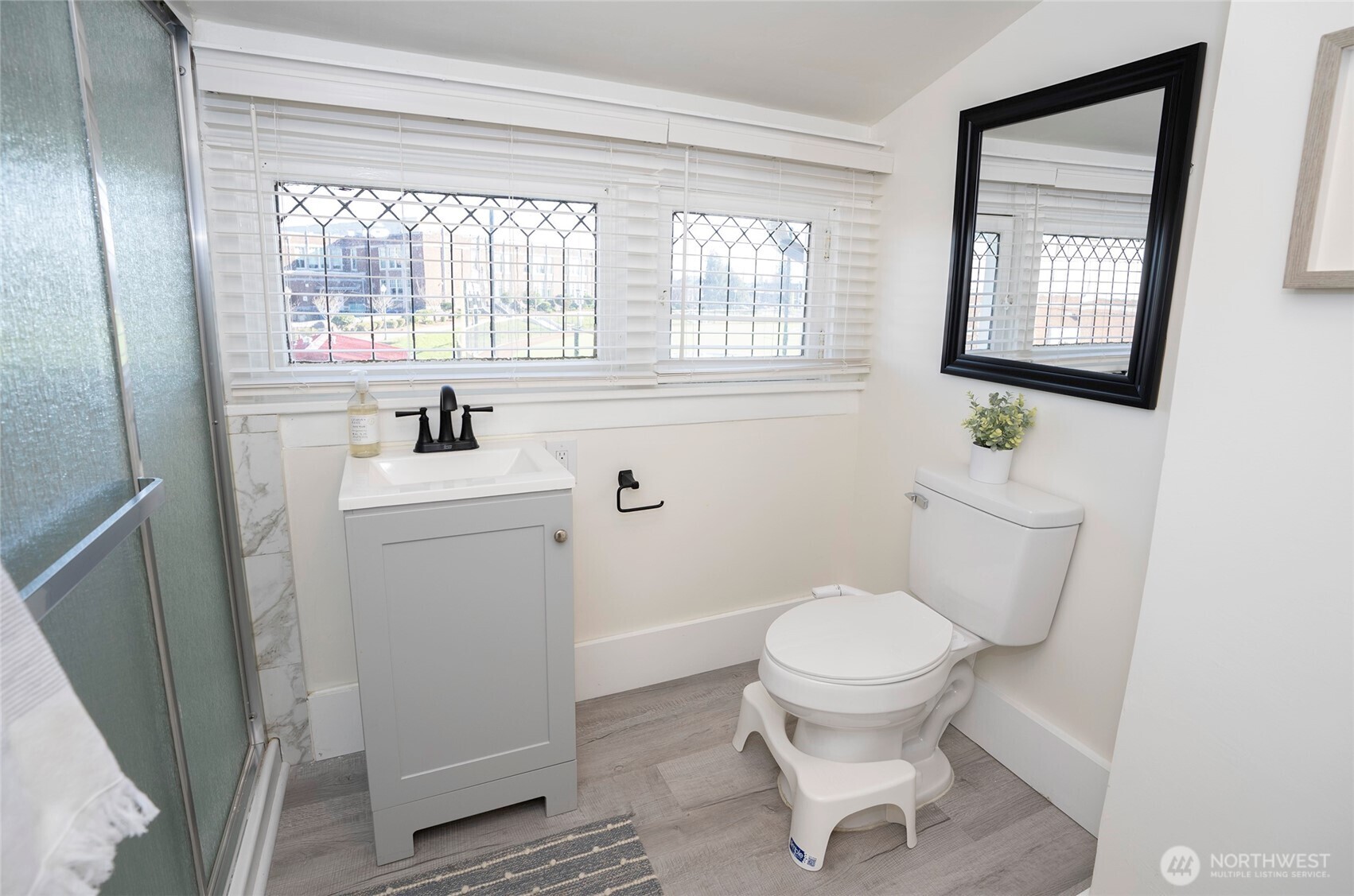 624 N State Street , Tacoma, WA 98403