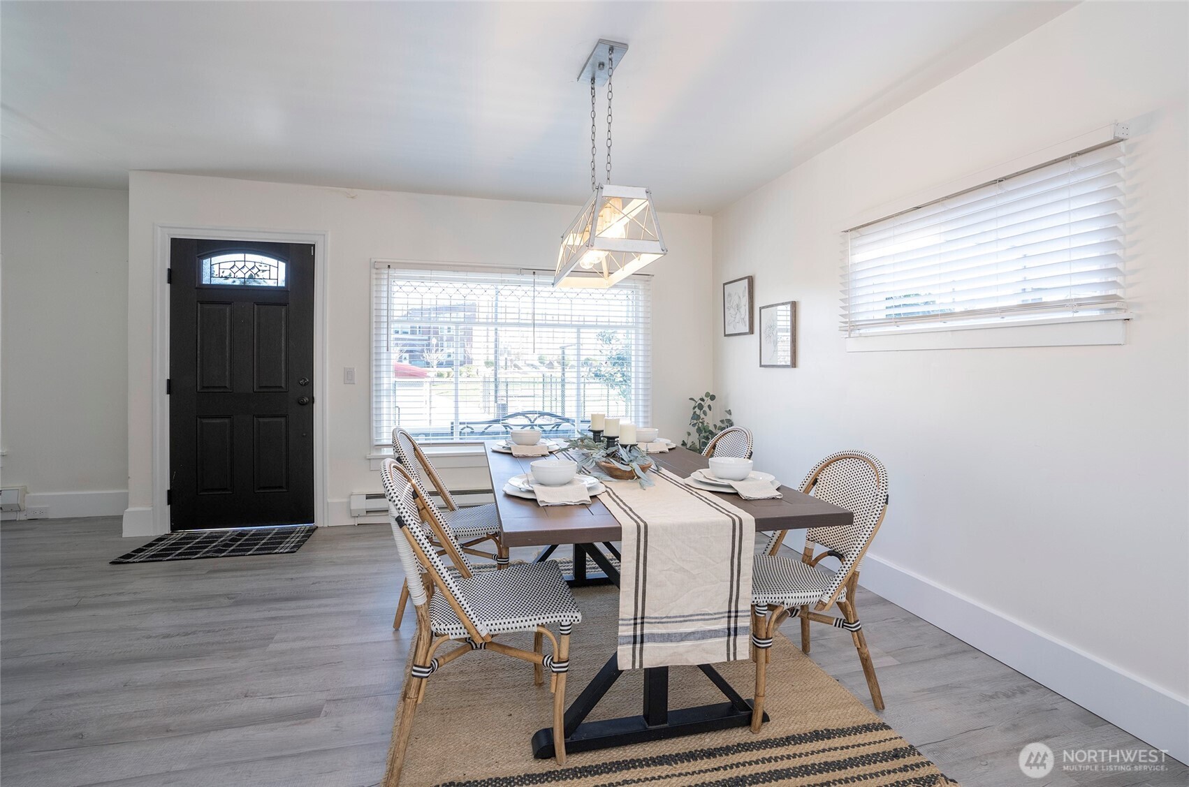 624 N State Street , Tacoma, WA 98403