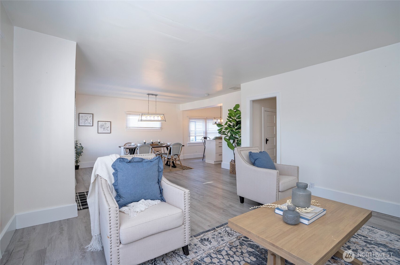 624 N State Street , Tacoma, WA 98403