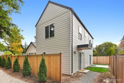 13007 1st Avenue NE, Seattle, WA 98125 - Photo 4